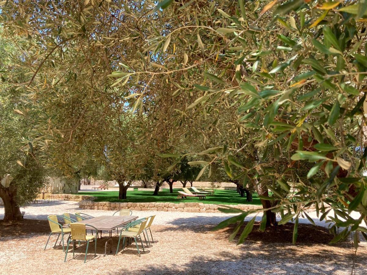 Boutique Hotel Masseria Sottomasi Savelletri Luaran gambar
