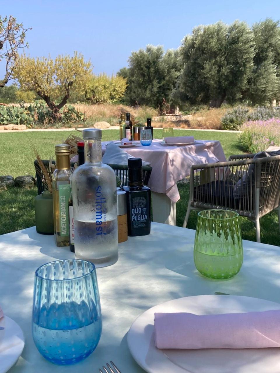 Boutique Hotel Masseria Sottomasi Savelletri Luaran gambar